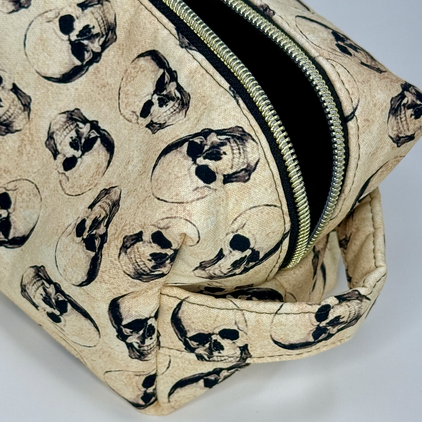 Boxy Cotton Cosmetic Pouch - Vintage Skulls