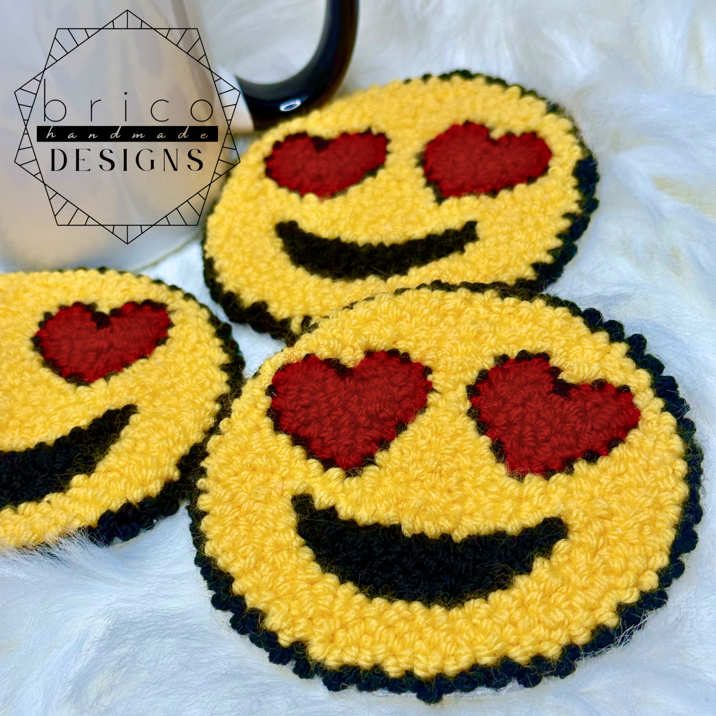Heart Eyes Mug Rug