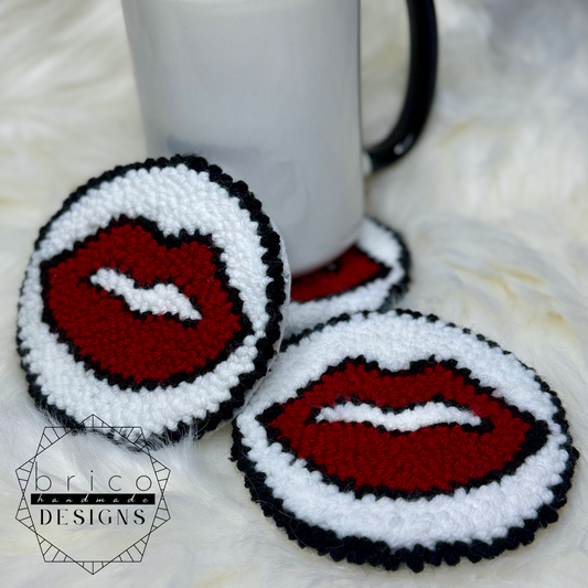 Red Lips Mug Rug