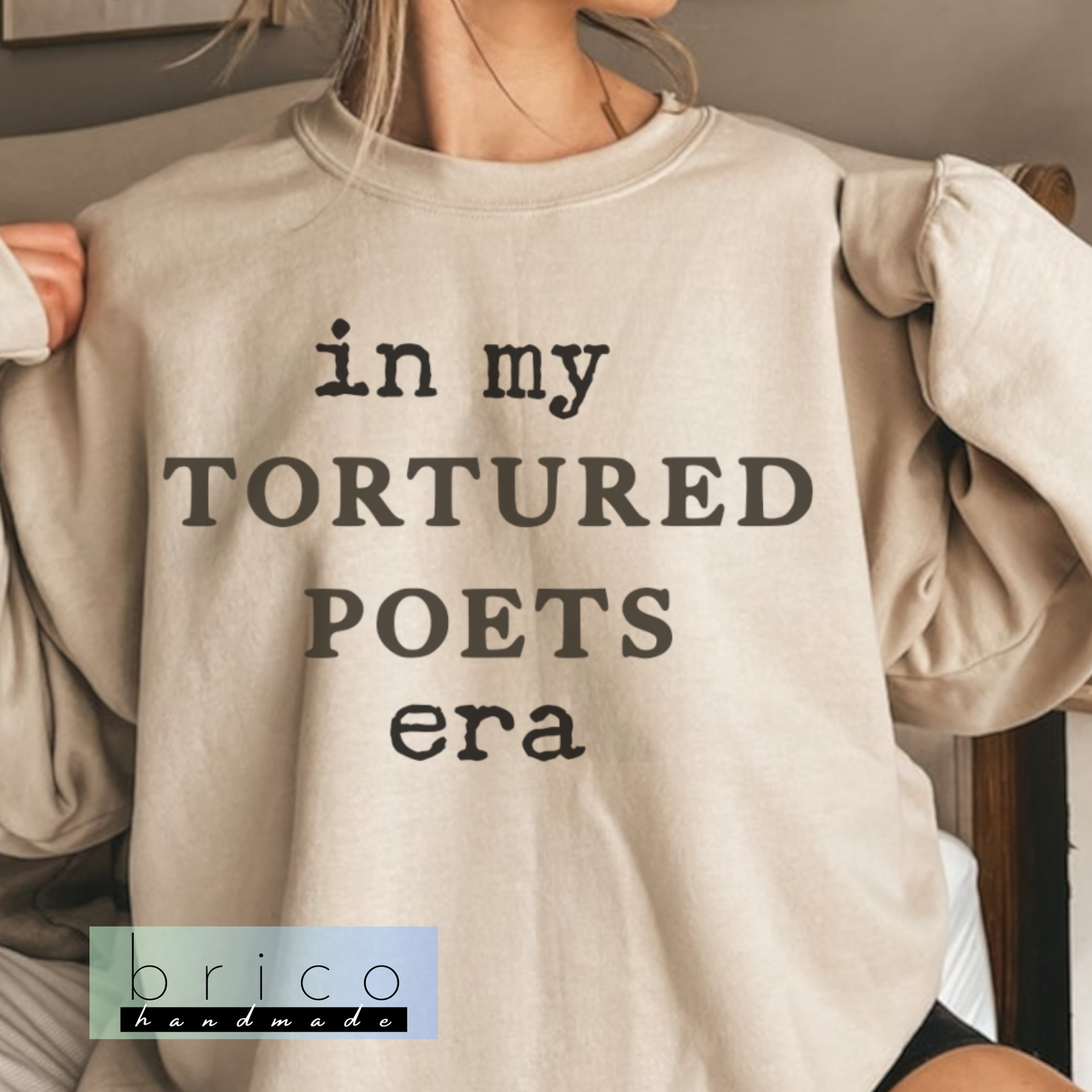 In My Tortured Poets Era – Cozy Unisex Sweatshirt